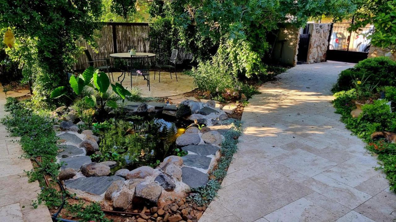 Отель Charming Modern Country Unit For Rent Tsor'ah Bet Экстерьер фото